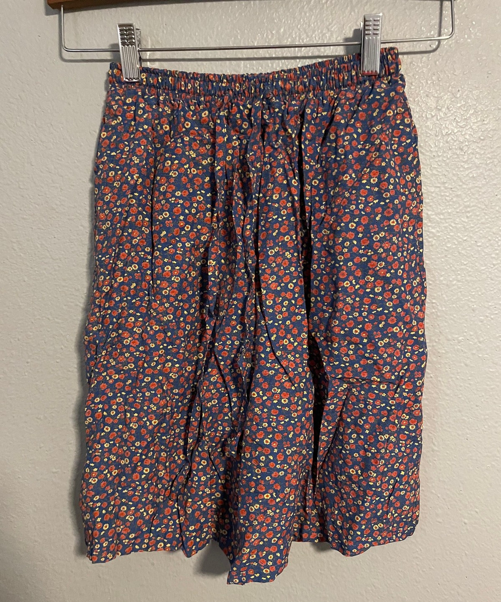 Vintage Womens Bermuda Shorts Small Blue Floral Rayon Cottagecore Boho 90s